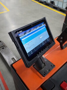 Passive vehicle/forklift dock for Zebra ET6x